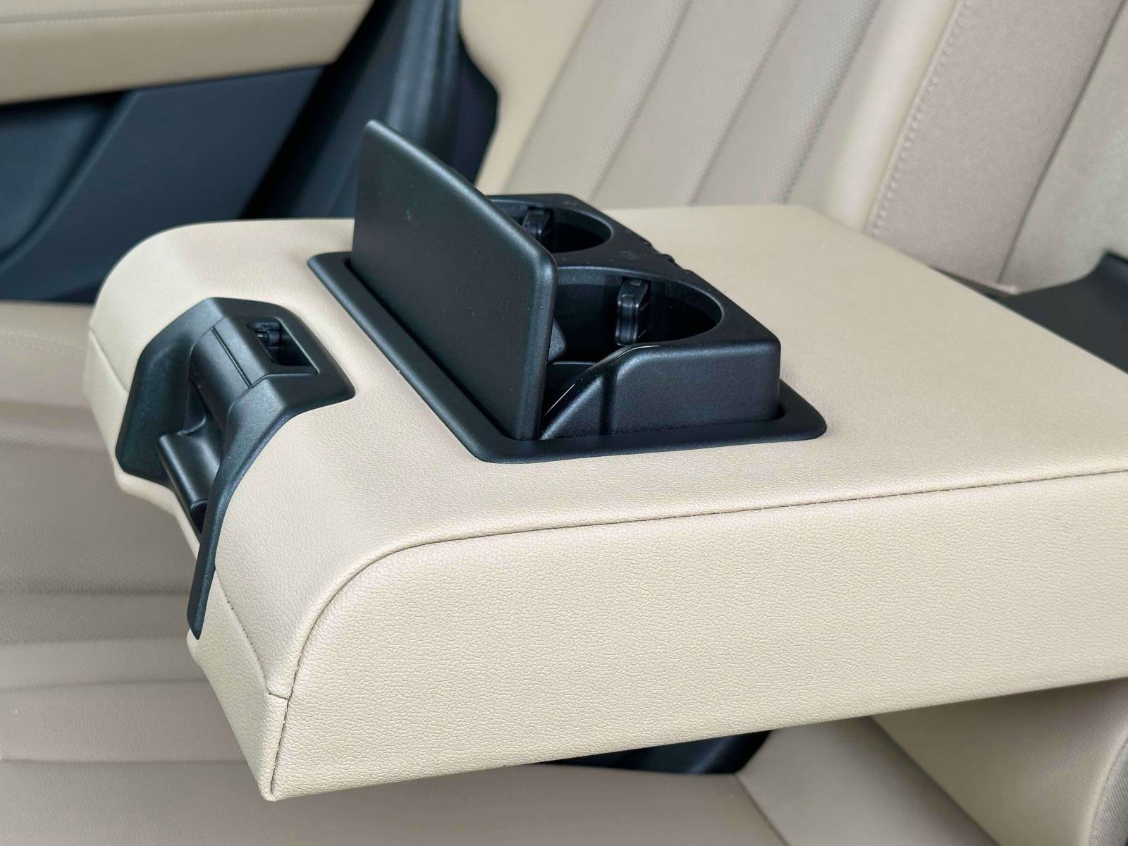 Used 2023 Audi Q8 Prestige w/ Prestige Package image 14