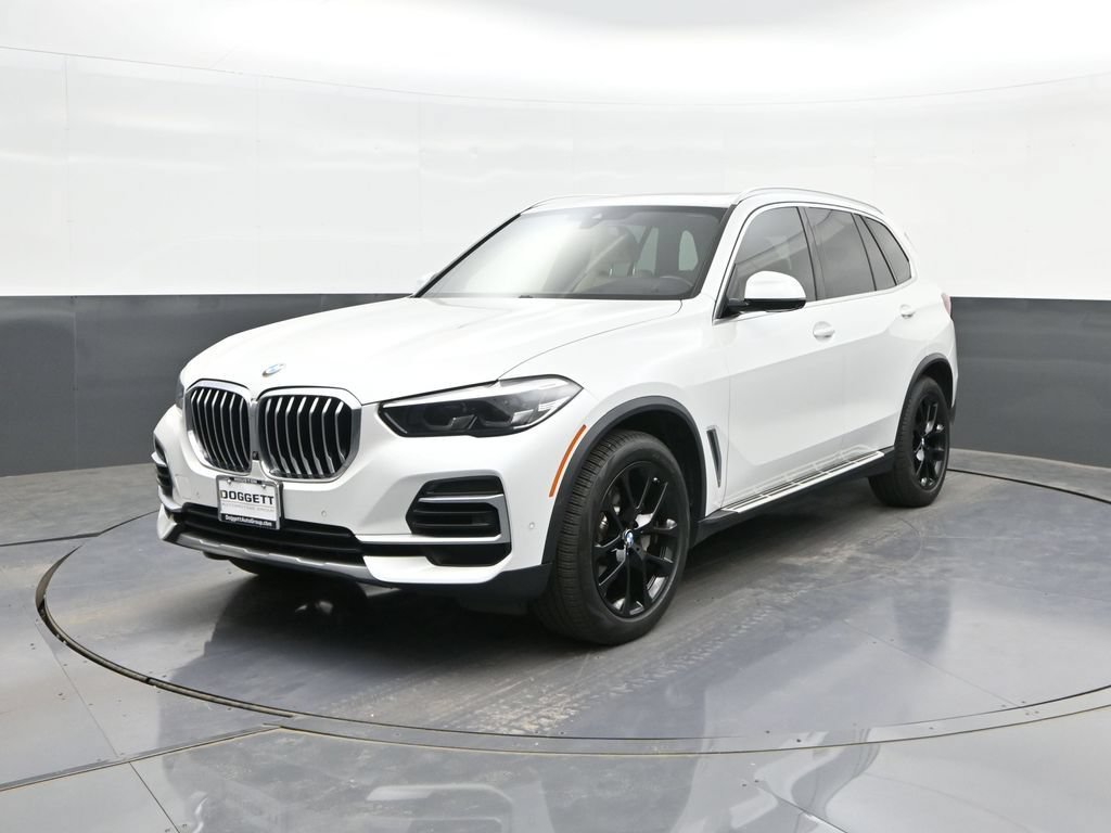 Used 2022 BMW X5 xDrive40i w/ Premium Package AWD/4WD image 1