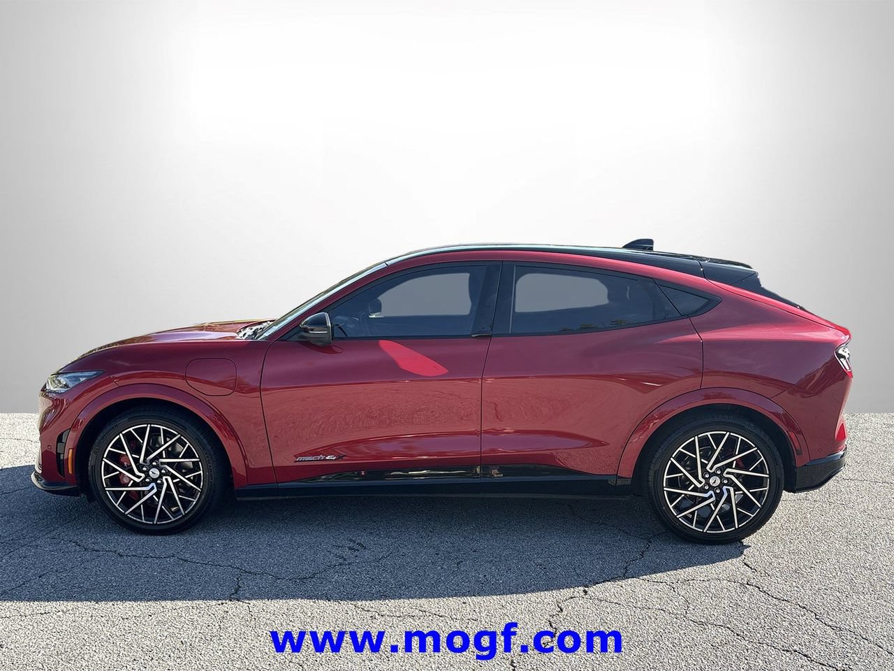 Certified 2023 Ford Mustang Mach-E GT w/ GT Performance Edition AWD/4WD image 18