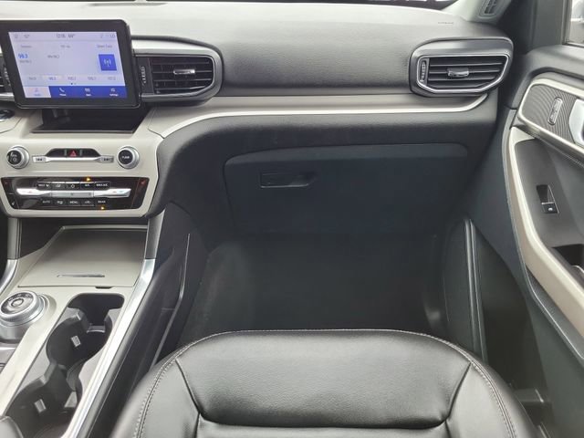 Certified 2023 Ford Explorer XLT w/ Equipment Group 202A RWD image 23