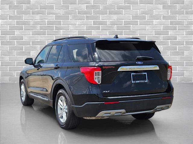 Certified 2024 Ford Explorer XLT w/ Equipment Group 202A RWD image 7