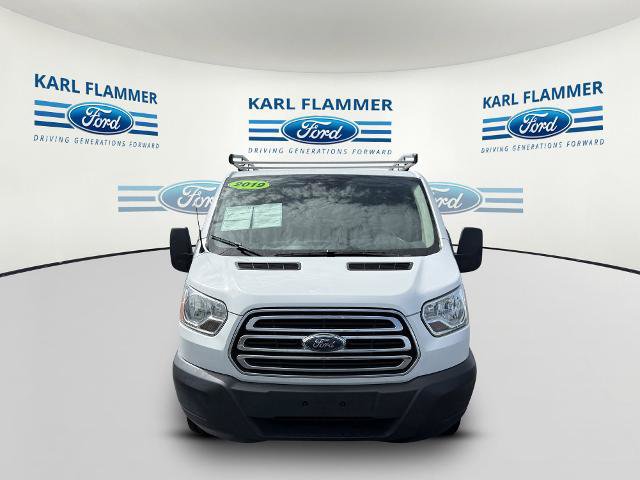 Certified 2019 Ford Transit 250 130 Low Roof w/ Exterior Upgrade Package RWD image 6