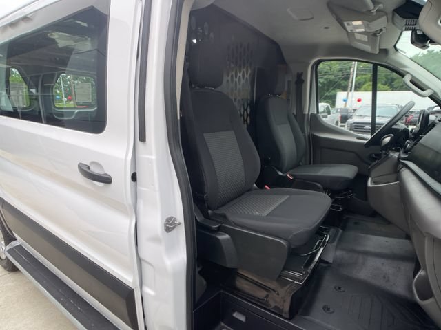 Certified 2025 Ford Transit 250 Low Roof w/ Exterior Upgrade Package RWD image 27