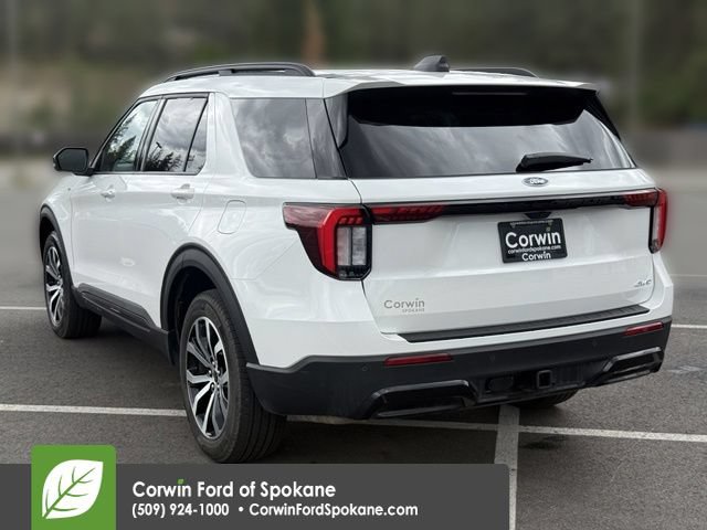 Certified 2025 Ford Explorer ST-Line AWD/4WD image 16