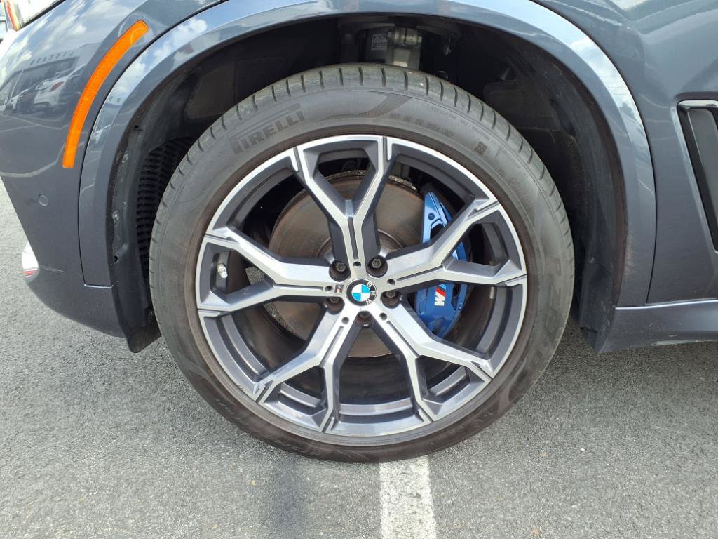 Used 2022 BMW X5 xDrive40i w/ Premium Enhanced Package AWD/4WD image 7