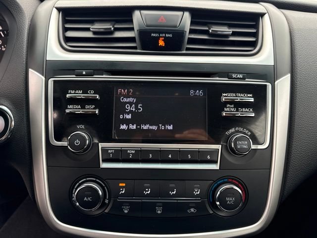 Used 2017 Nissan Altima 2.5 SR w/ Midnight Edition Package FWD image 24