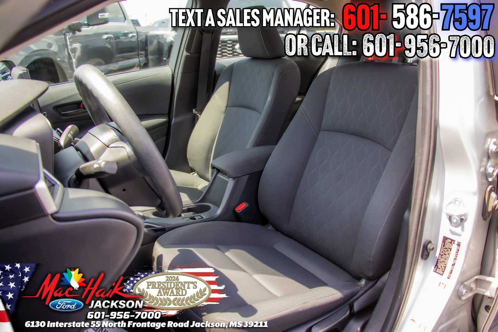 Used 2024 Toyota Corolla LE FWD image 8
