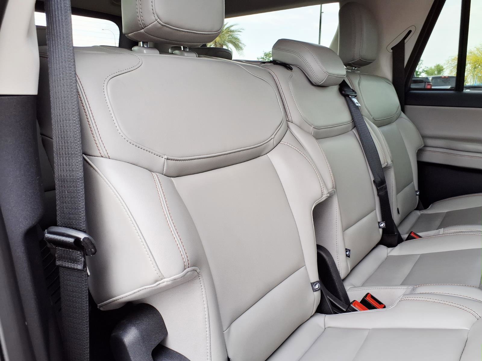 Certified 2025 Ford Expedition Max Active image 15