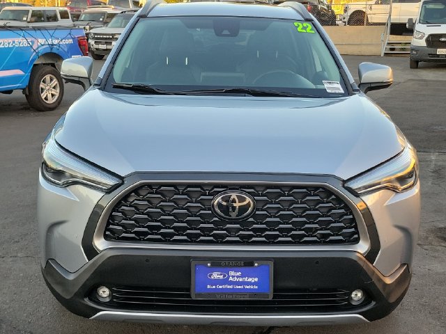 Used 2022 Toyota Corolla Cross XLE w/ Black Badges Package (TMS) FWD image 25