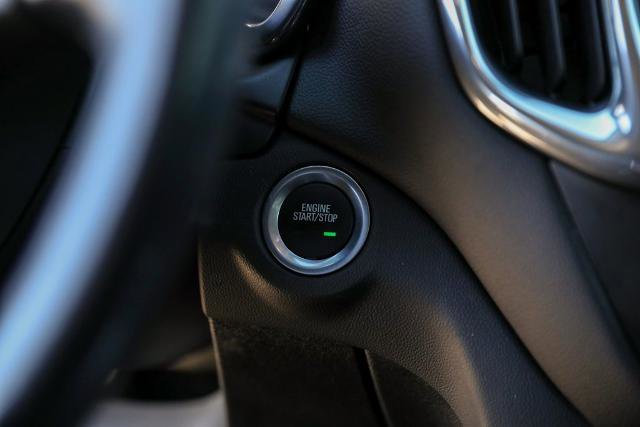 Used 2019 Chevrolet Equinox LT w/ Driver Convenience Package image 40