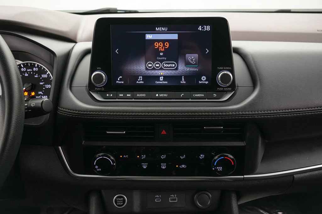 Used 2023 Nissan Rogue S AWD/4WD image 15