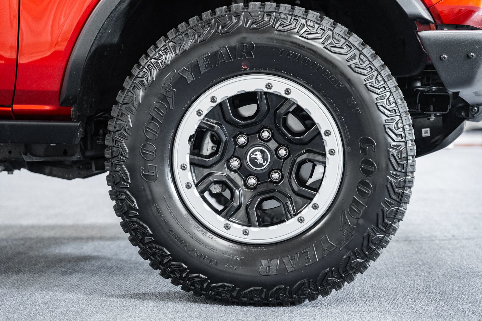 Certified 2024 Ford Bronco Badlands w/ Sasquatch Package image 15