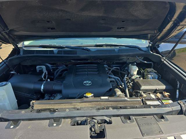 Used 2018 Toyota Tundra Limited w/ Limited Premium Package AWD/4WD image 34