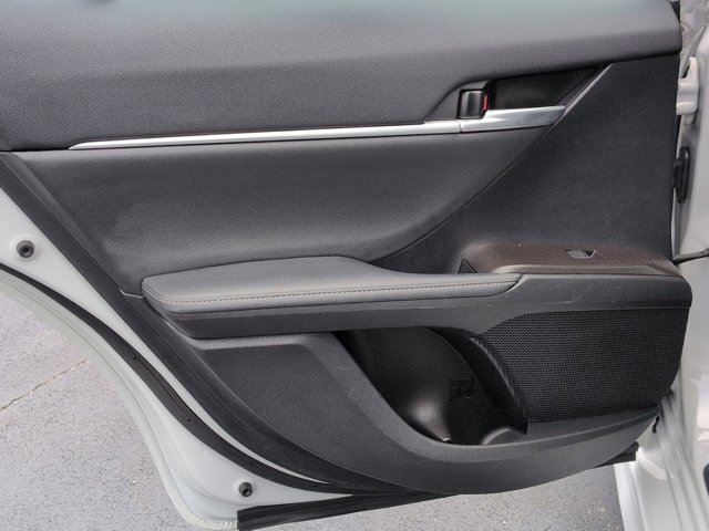 Used 2024 Toyota Camry XSE FWD image 28