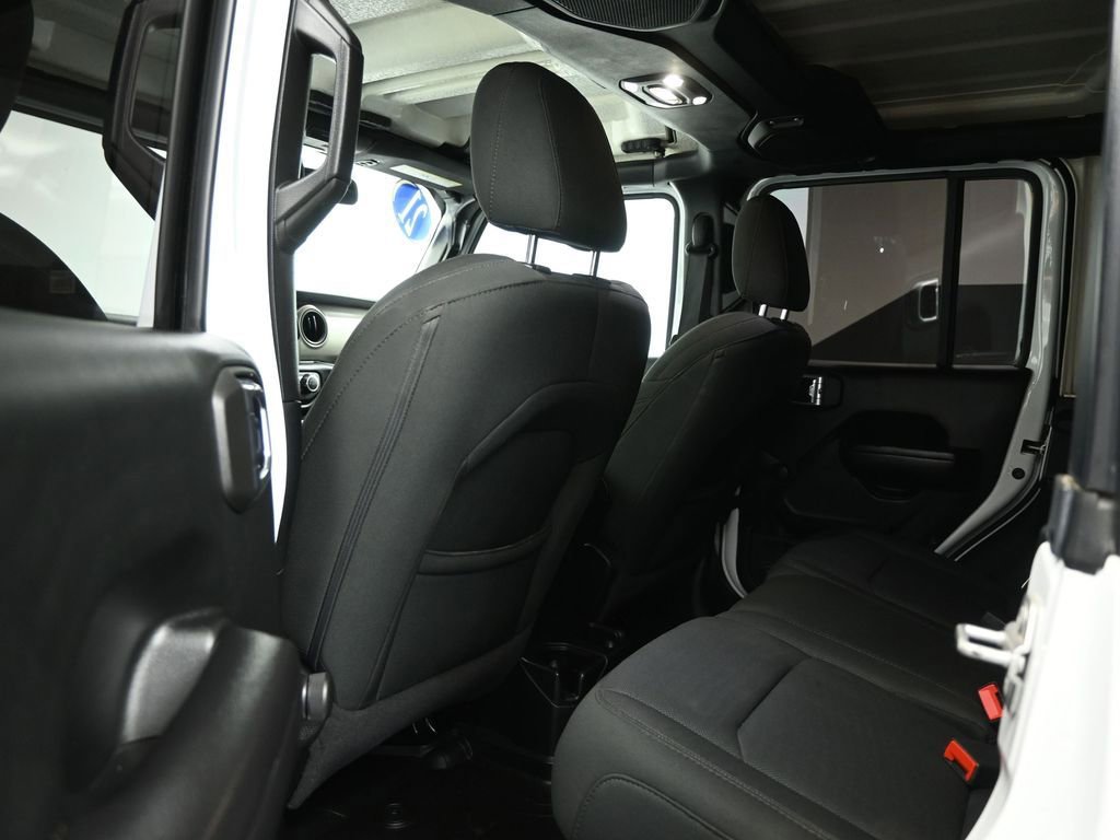 Used 2021 Jeep Wrangler Unlimited Sport image 19
