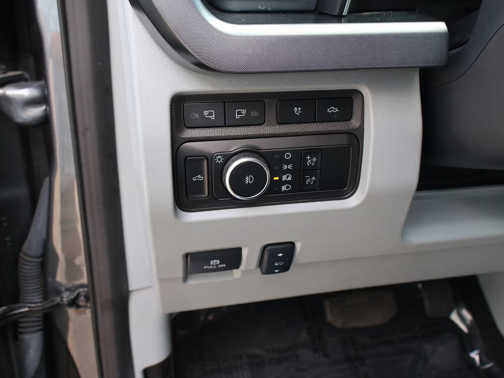 Certified 2024 Ford F350 Limited w/ FX4 Off-Road Package AWD/4WD image 23