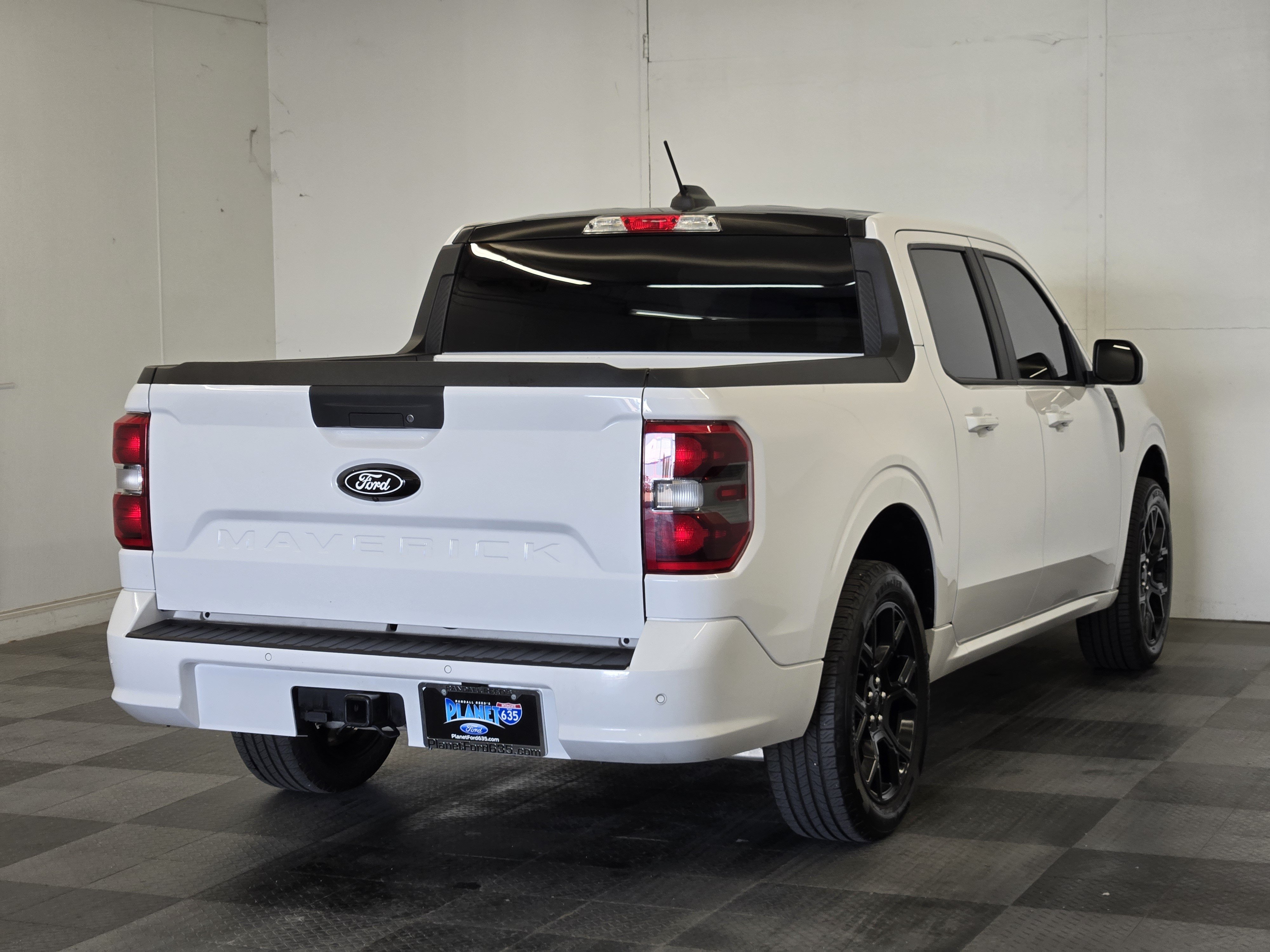 Certified 2025 Ford Maverick Lobo AWD/4WD image 7
