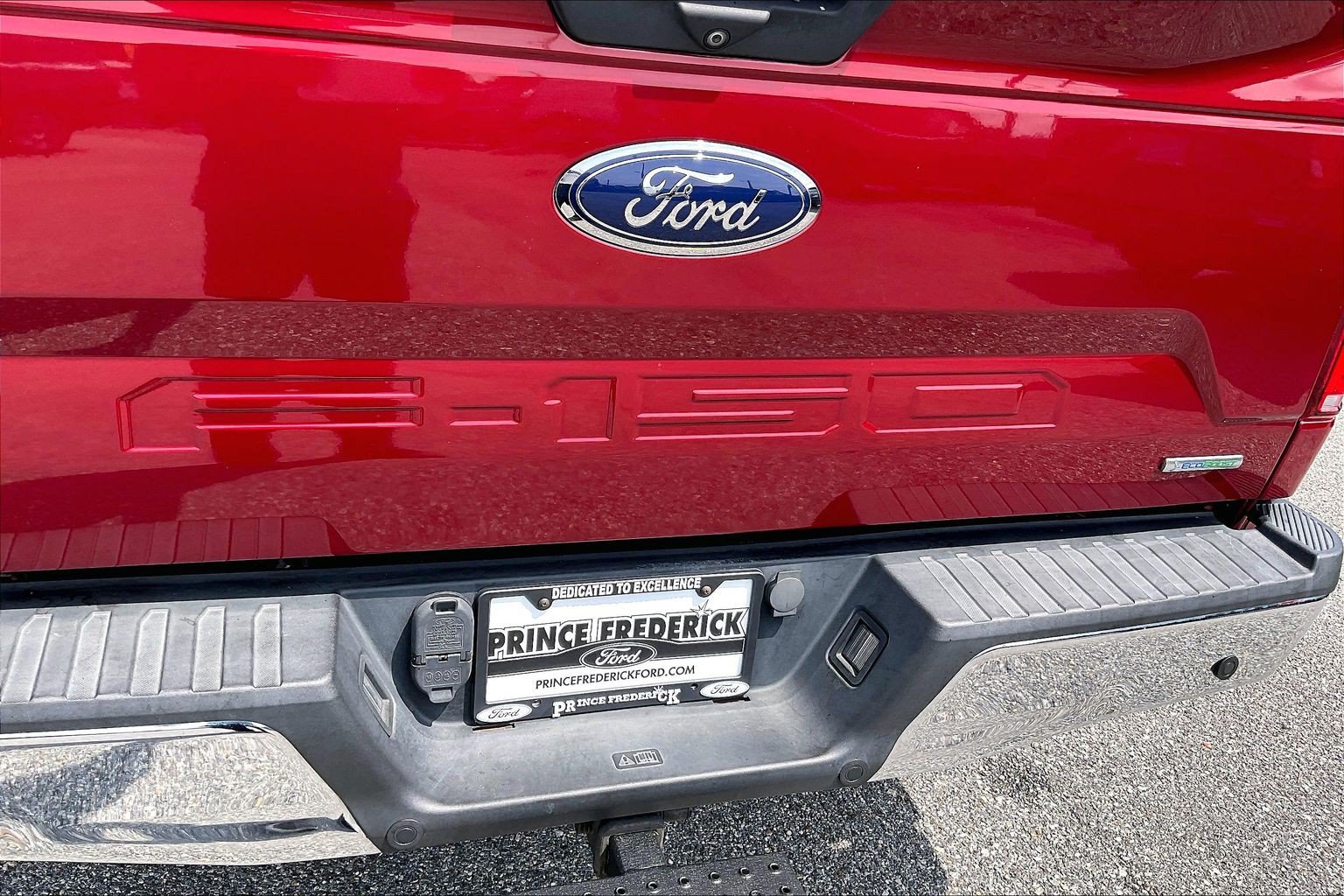 Certified 2018 Ford F150 XLT w/ Equipment Group 302A Luxury AWD/4WD image 8