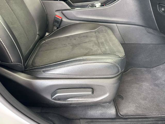 Used 2025 Jeep Grand Cherokee Altitude AWD/4WD image 16