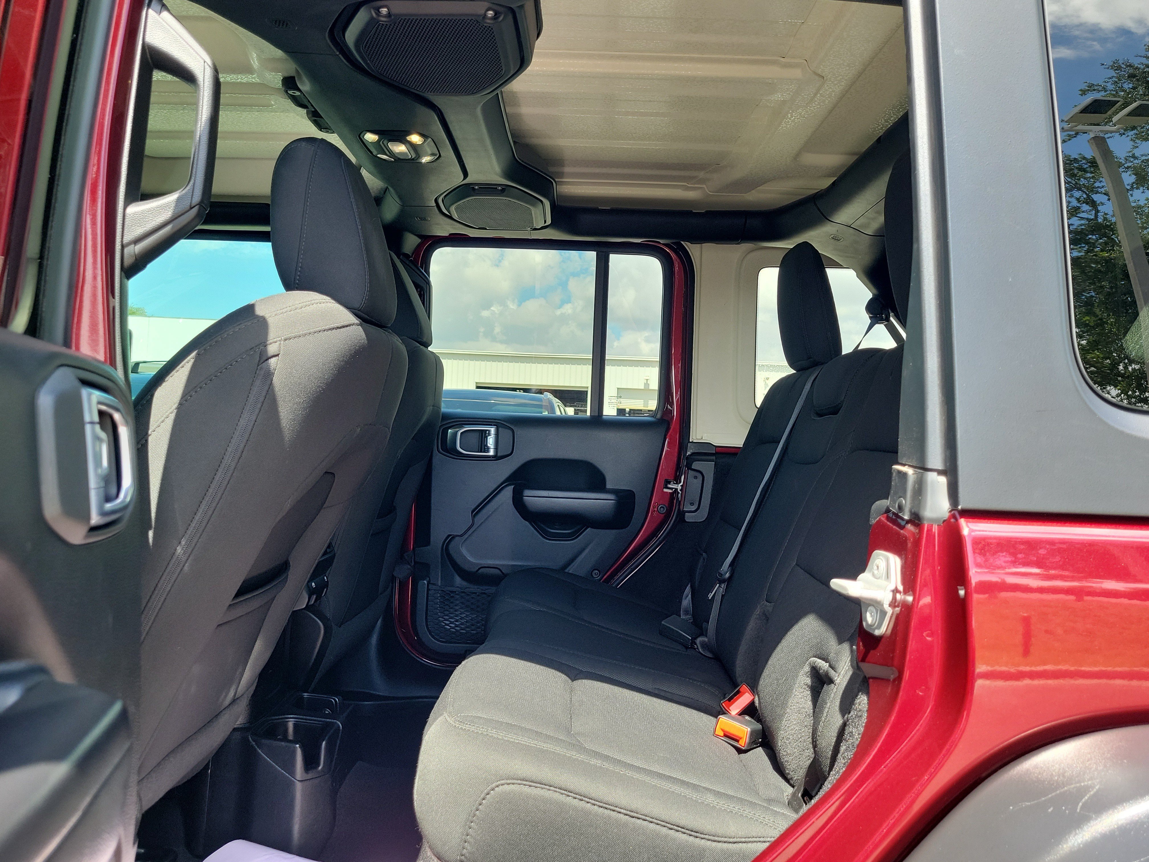 Used 2021 Jeep Wrangler Unlimited Sport AWD/4WD image 11