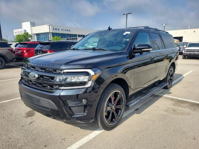 Certified 2023 Ford Expedition Max Limited AWD/4WD image 2