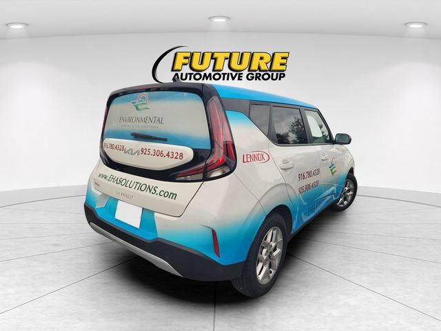 Used 2023 Kia Soul S FWD image 3