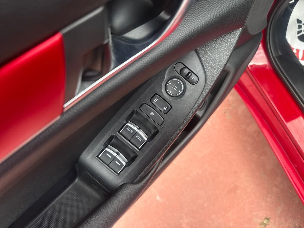 Used 2020 Honda Accord Sport image 11