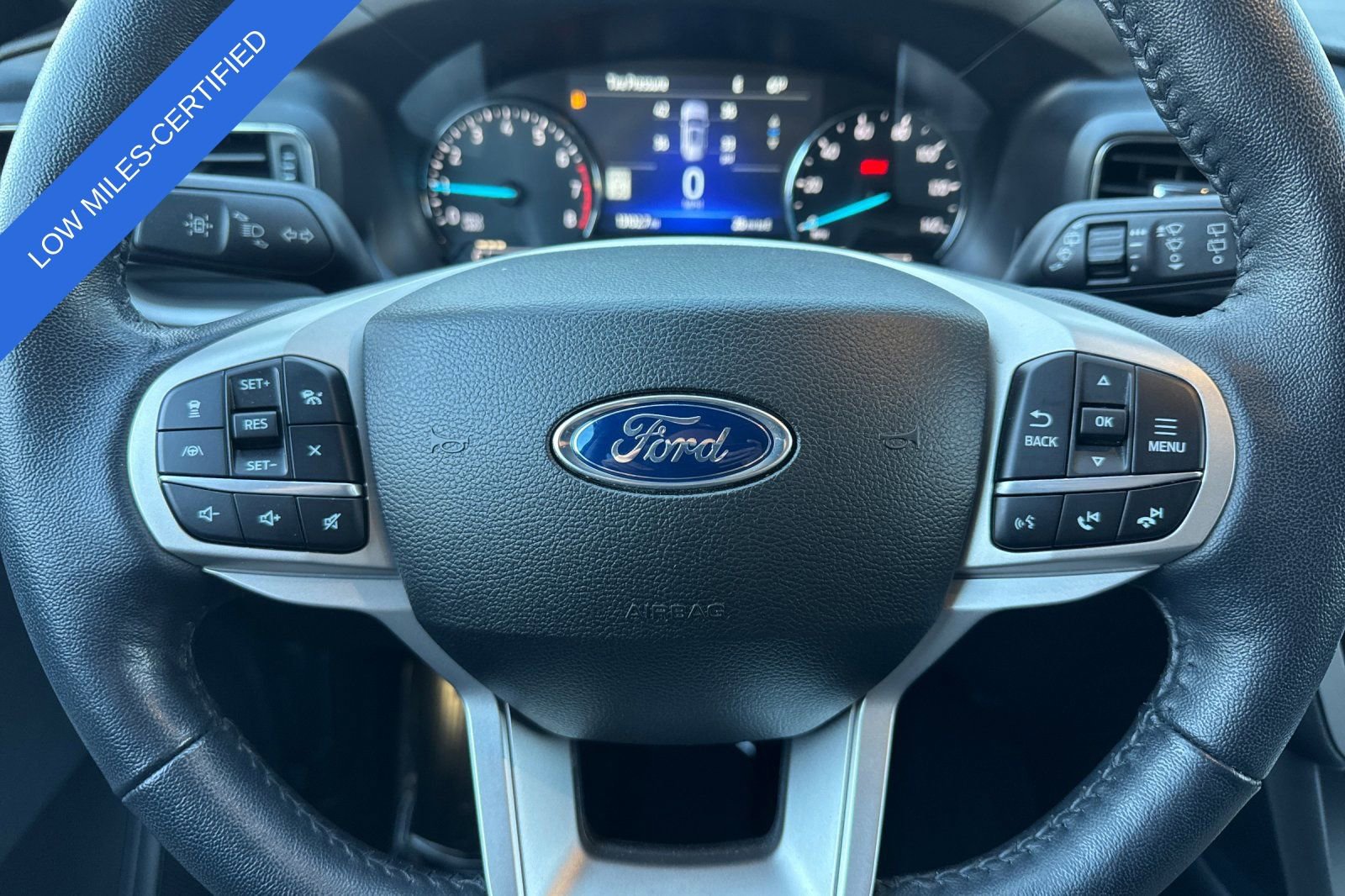 Certified 2022 Ford Explorer XLT w/ Equipment Group 202A RWD image 26