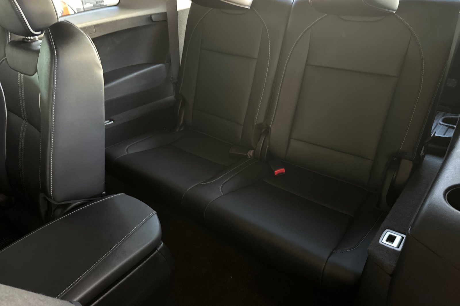 Used 2020 Acura MDX FWD w/ Advance Package image 14