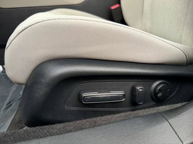 Used 2023 Honda Accord EX image 18