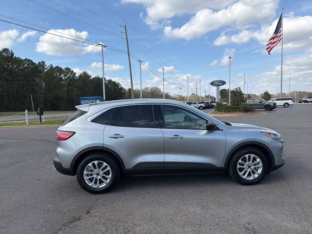 Certified 2022 Ford Escape SE w/ Convenience Package FWD image 8