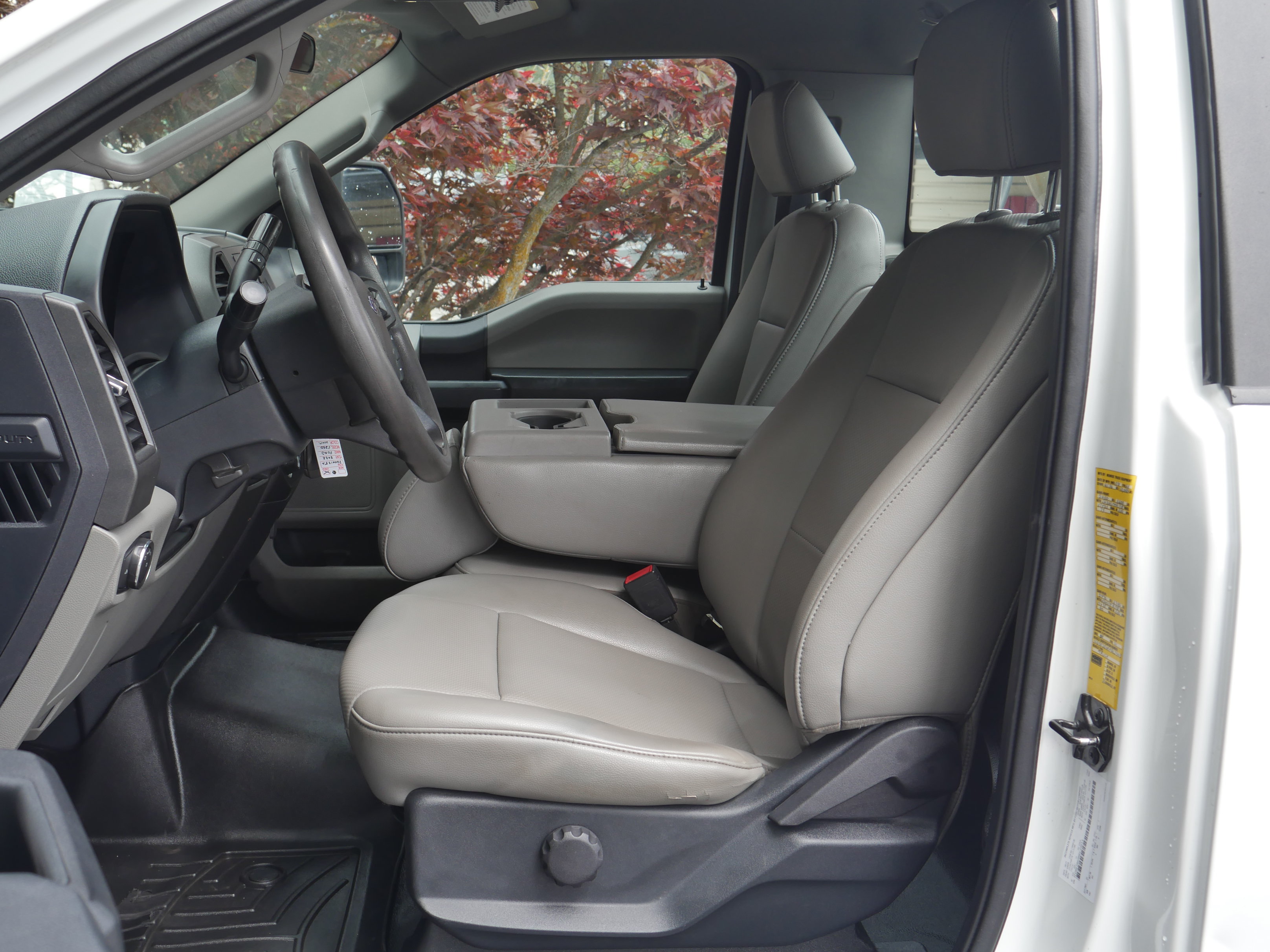 Certified 2022 Ford F250 XL w/ Power Equipment Group AWD/4WD image 3