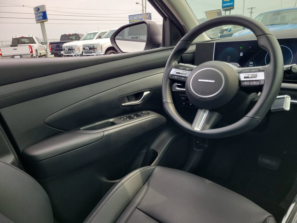 Used 2025 Hyundai Tucson SEL AWD/4WD image 13