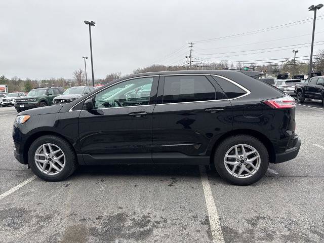 Certified 2024 Ford Edge SEL AWD/4WD image 6