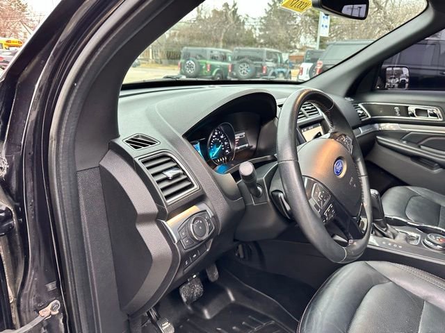 Certified 2019 Ford Explorer Sport image 33