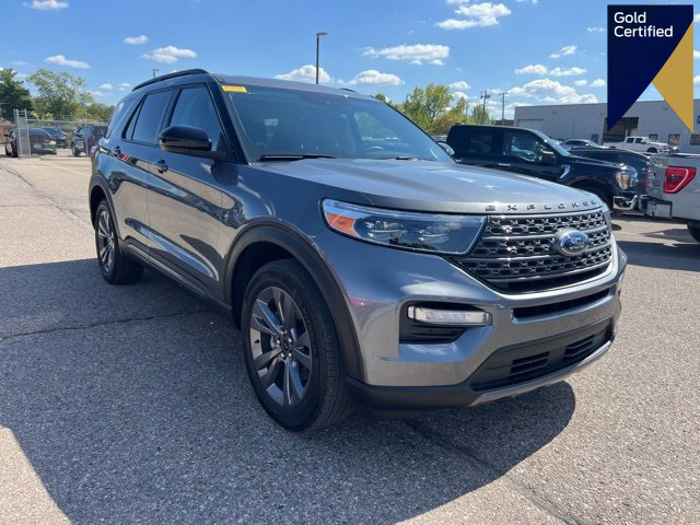 Certified 2023 Ford Explorer XLT w/ Equipment Group 202A