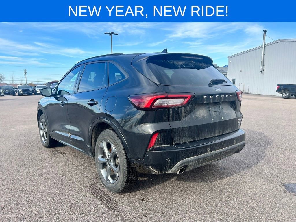 Certified 2024 Ford Escape ST-Line w/ Tech Pack #1 image 4