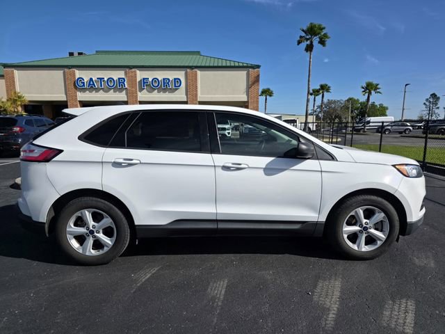 Certified 2021 Ford Edge SE image 4