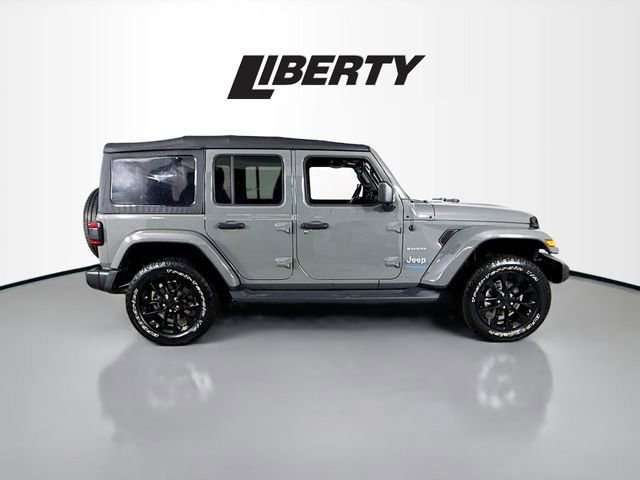 Used 2021 Jeep Wrangler Unlimited Sahara w/ Cold Weather Group AWD/4WD image 8