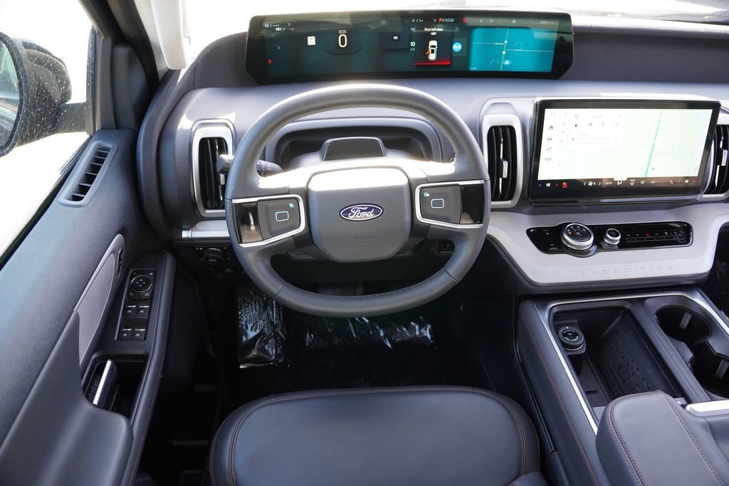 Certified 2025 Ford Expedition Active image 22
