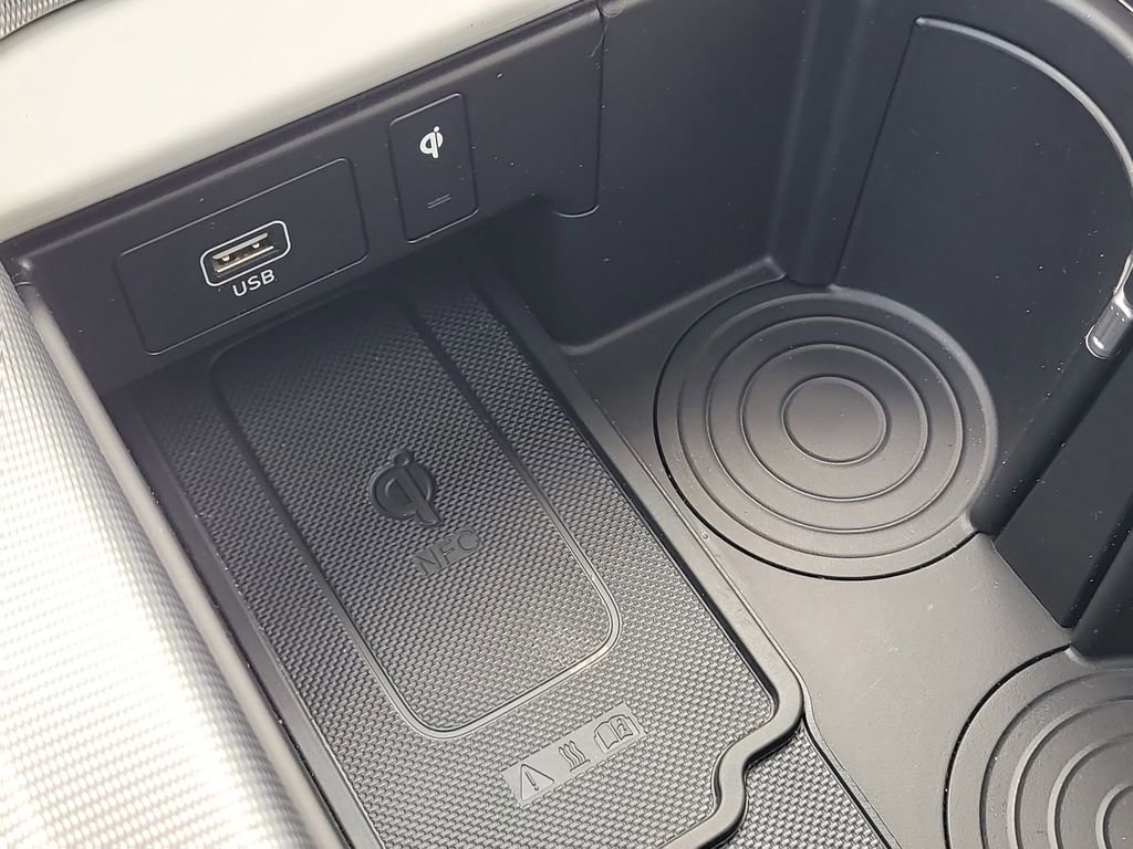 Used 2023 Hyundai Palisade Calligraphy image 28