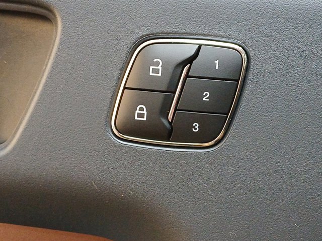 Certified 2023 Ford Bronco Sport Outer Banks w/ Tech Package image 19