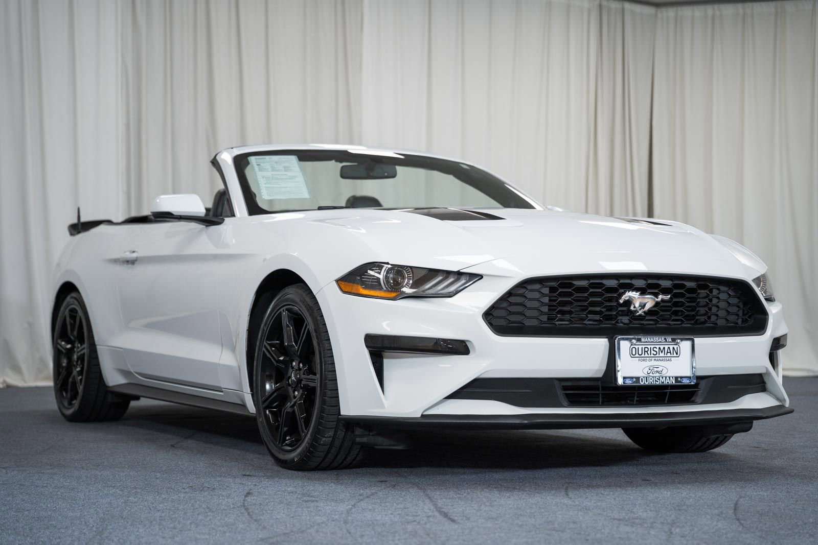 Certified 2020 Ford Mustang Premium RWD image 1
