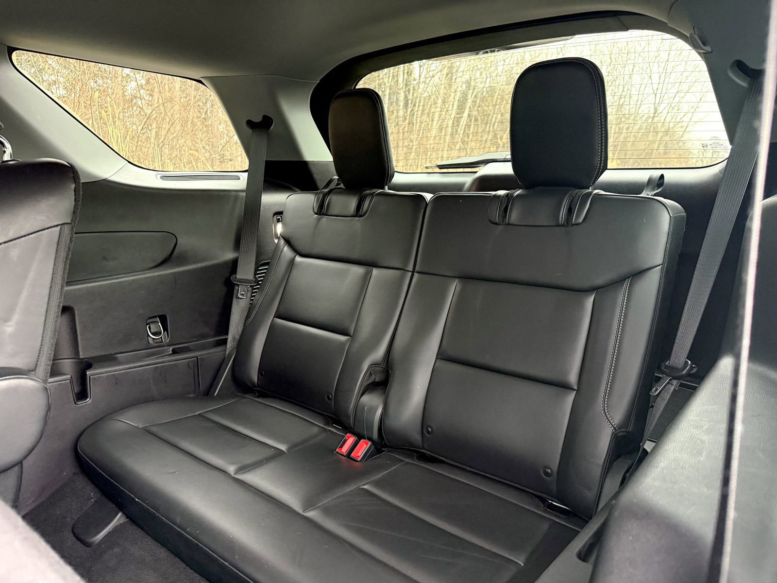 Certified 2022 Ford Explorer XLT w/ Equipment Group 202A image 22