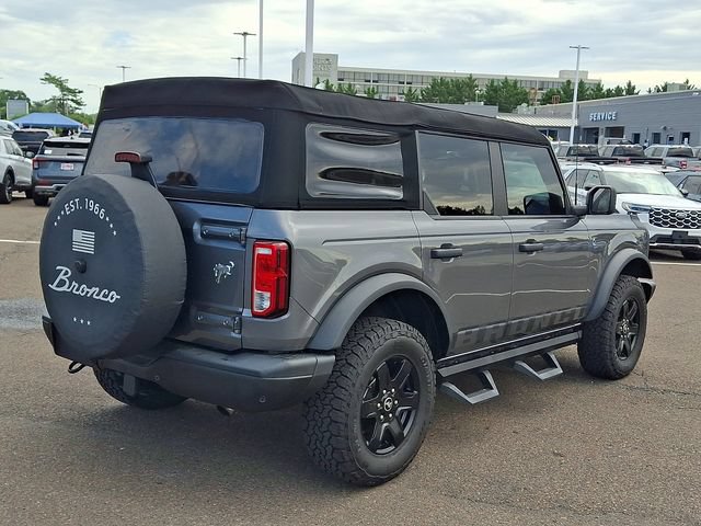 Certified 2023 Ford Bronco Black Diamond AWD/4WD image 6