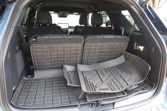 Certified 2025 Ford Explorer ST AWD/4WD image 16