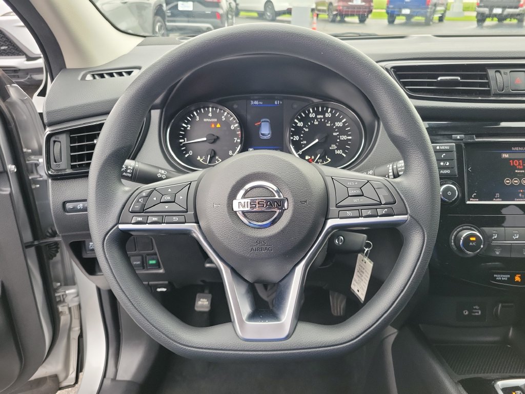 Used 2020 Nissan Rogue Sport S w/ Appearance Package AWD/4WD image 23