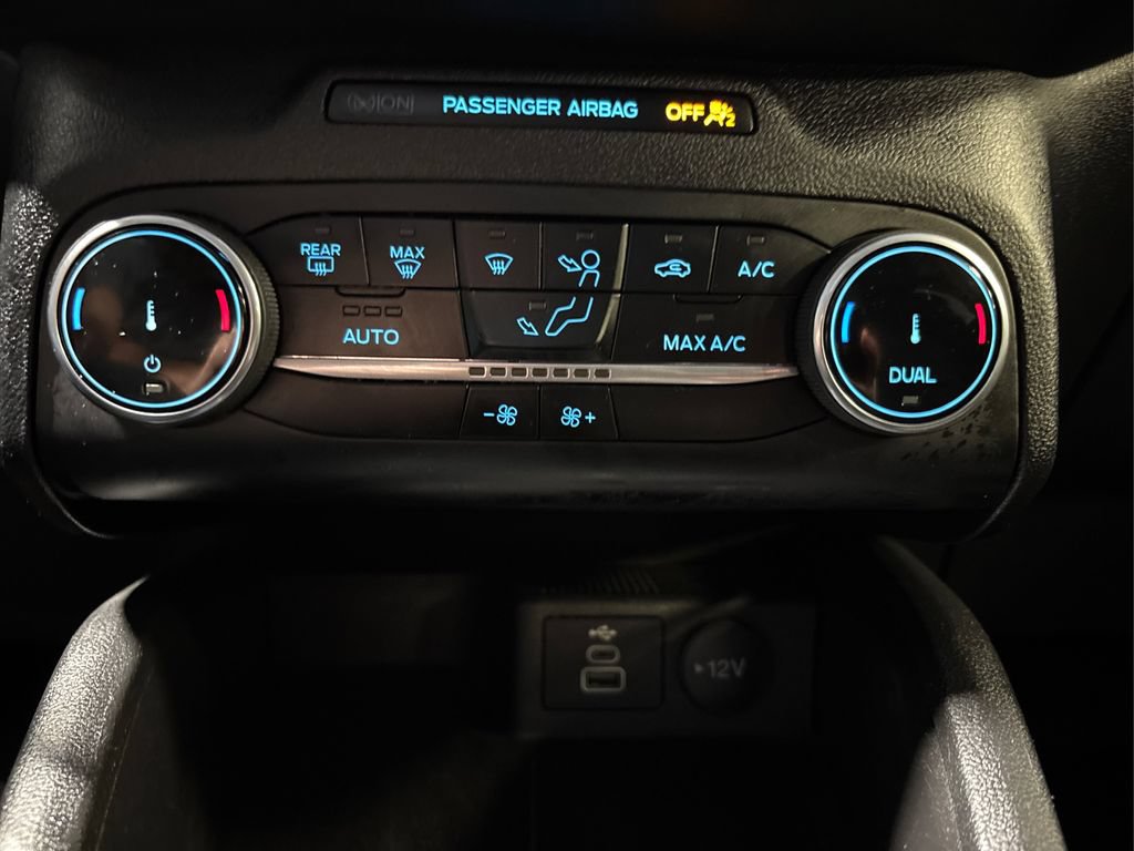 Certified 2025 Ford Escape Active AWD/4WD image 31