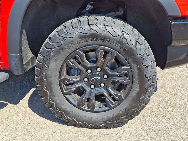 Used 2022 Chevrolet Silverado 1500 ZR2 w/ Technology Package image 7