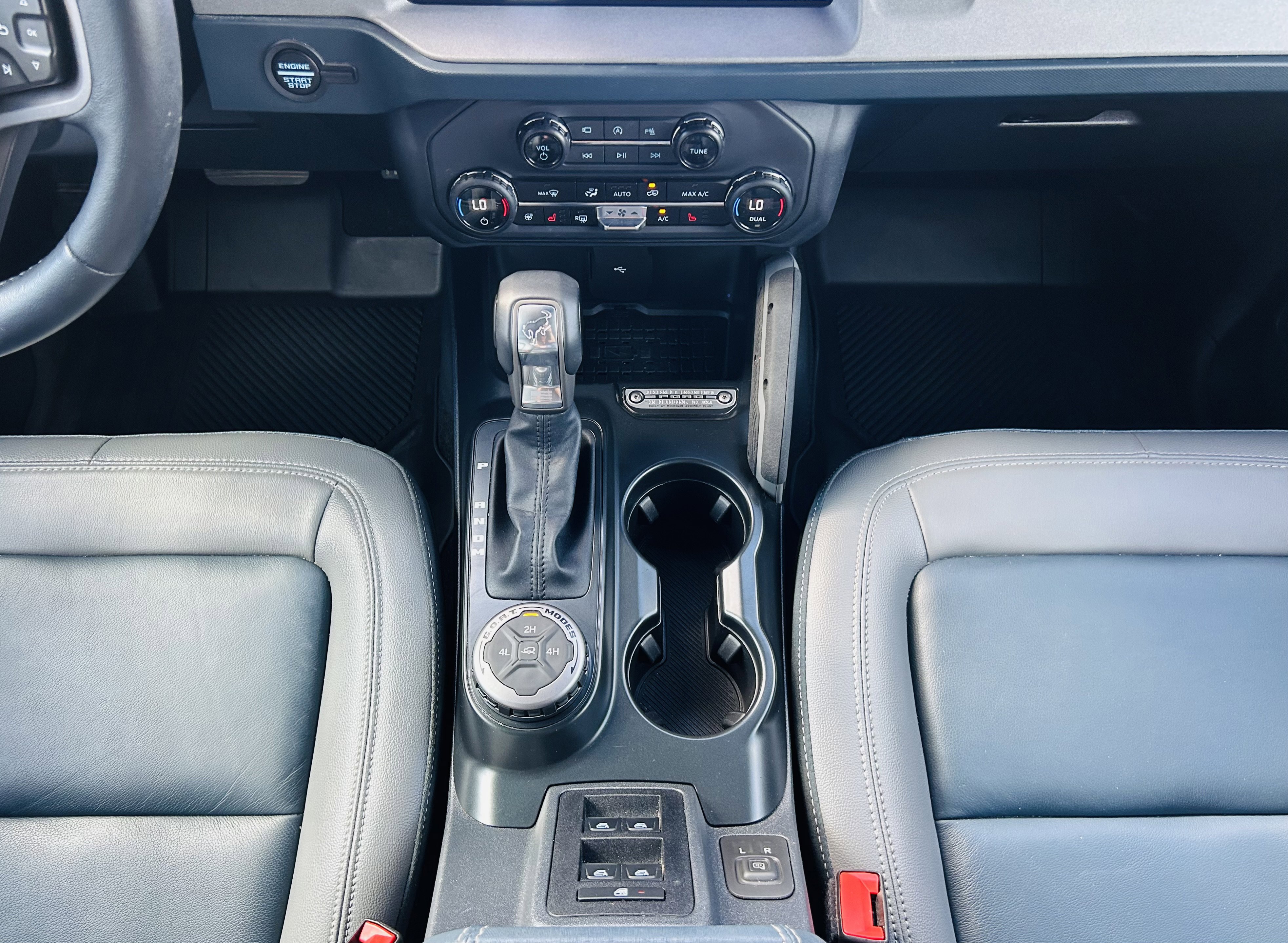 Certified 2024 Ford Bronco Outer Banks image 17